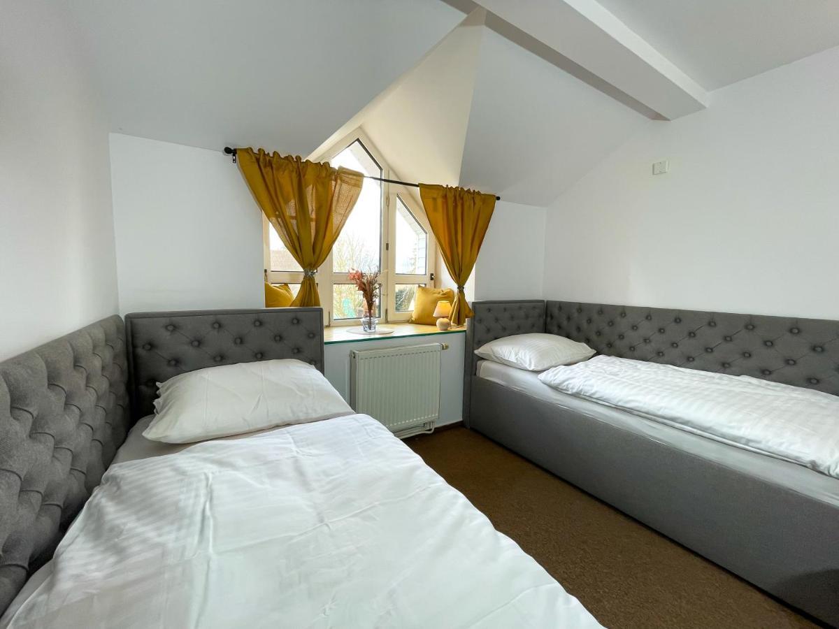 Hotel Colchi Uničov Esterno foto