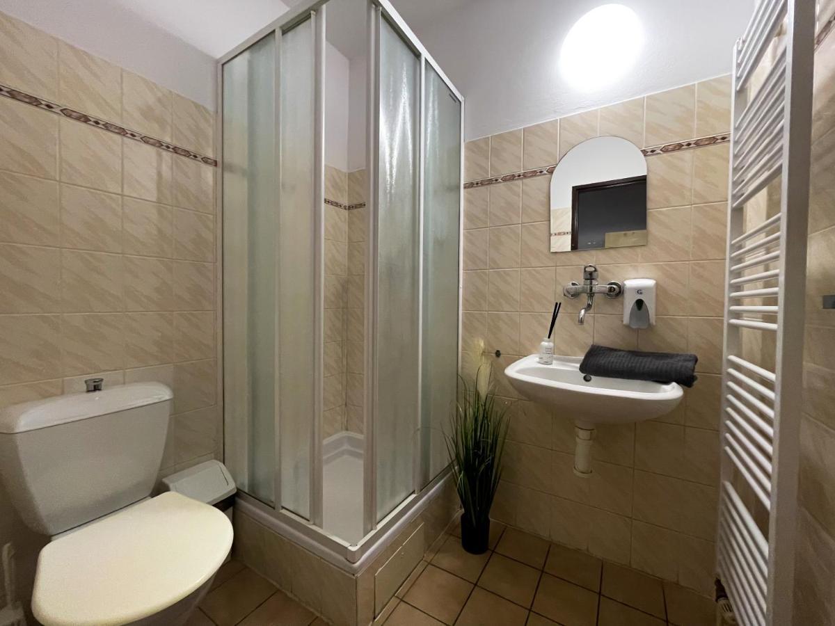 Hotel Colchi Uničov Esterno foto