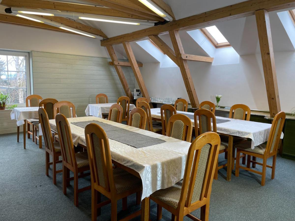 Hotel Colchi Uničov Esterno foto