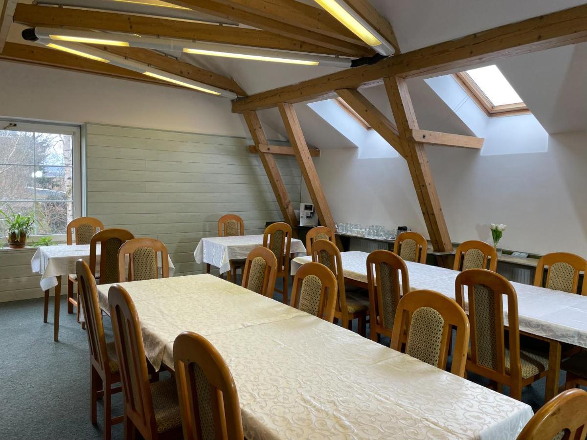 Hotel Colchi Uničov Esterno foto
